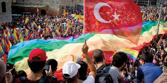 Haber | AYRIMCILIK YAPANA CEZA GELİYOR AMA YASADA CİNSEL YÖNELİM YOK!