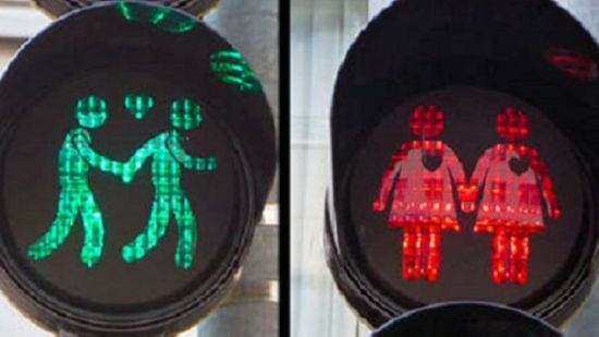 Haber | Hollanda`da `eşcinsel trafik ışıkları` geliyor