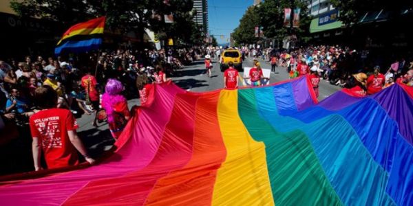 Haber | İTÜ’DEKİ LGBTİ ONUR YÜRÜYÜŞÜ OHAL GEREKÇESİYLE YASAKLANDI