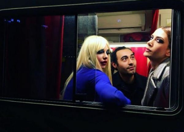 Haber | Hande Ataizi Yeni Filminde Bir Trans Kadını Canlandırıyor